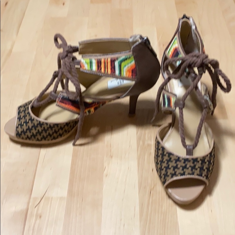 Lace up Peep toe Heels